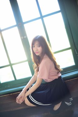 女大学生的沙龙